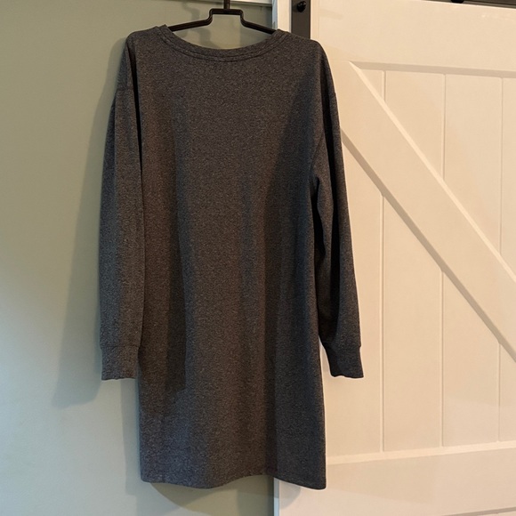 CAbi Put On Dress - Picture 10 of 14